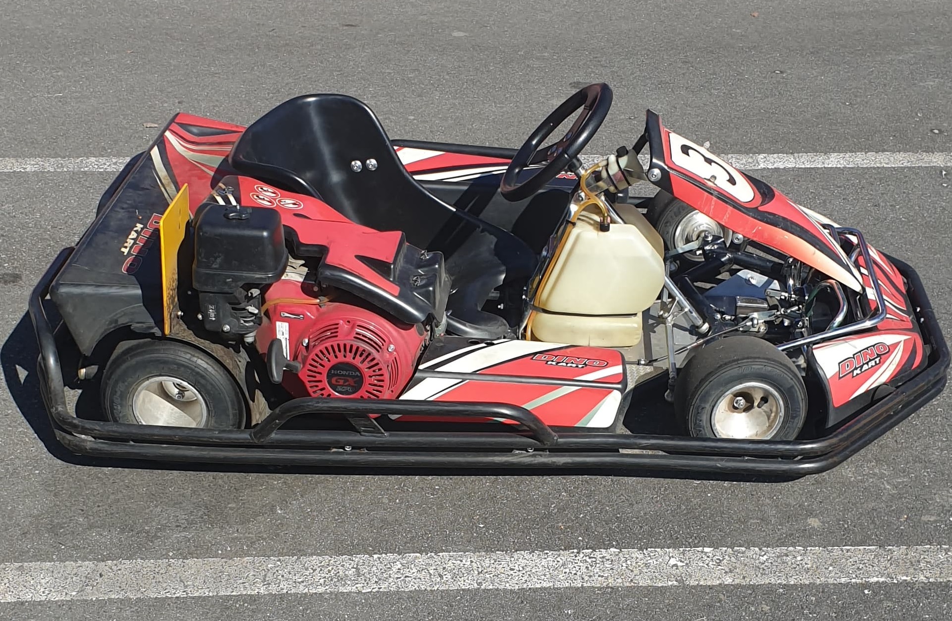 Secondhand gokarts Used but ready to drive ⇒ DINO
